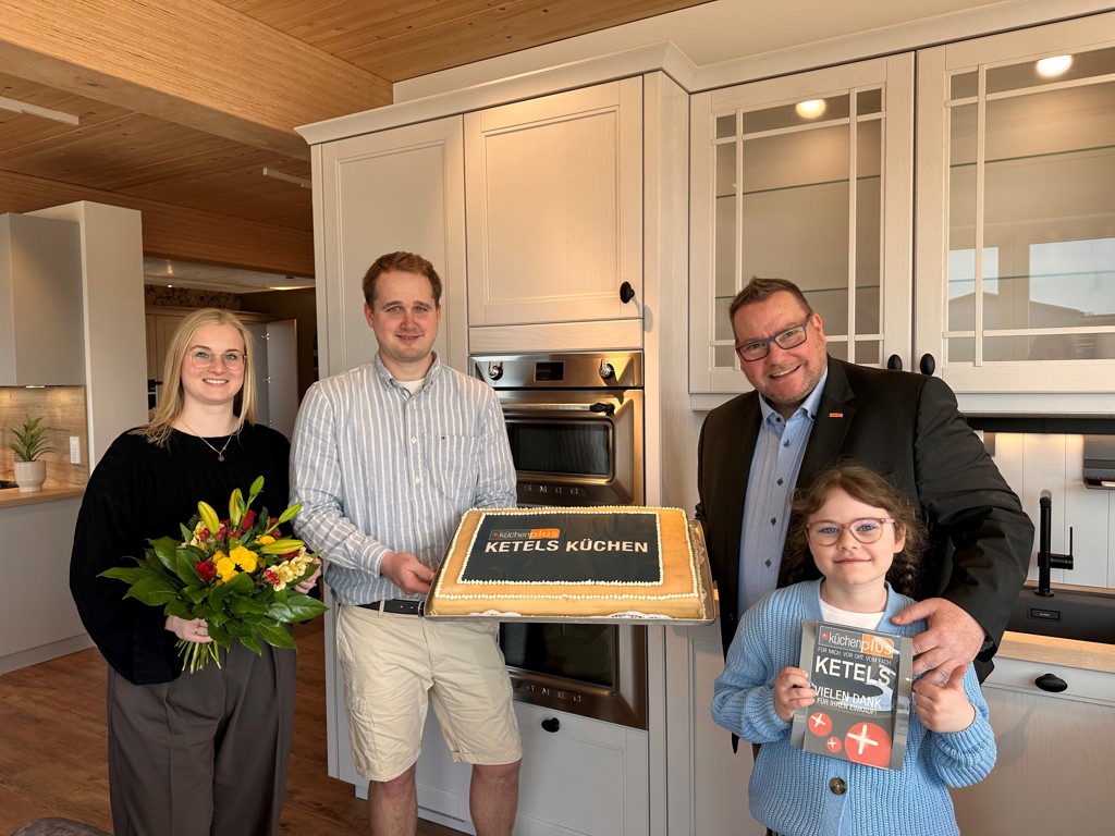 NEÖ Ketels Bild 1 (1) NEÖ Ketels Bild 1 (1)