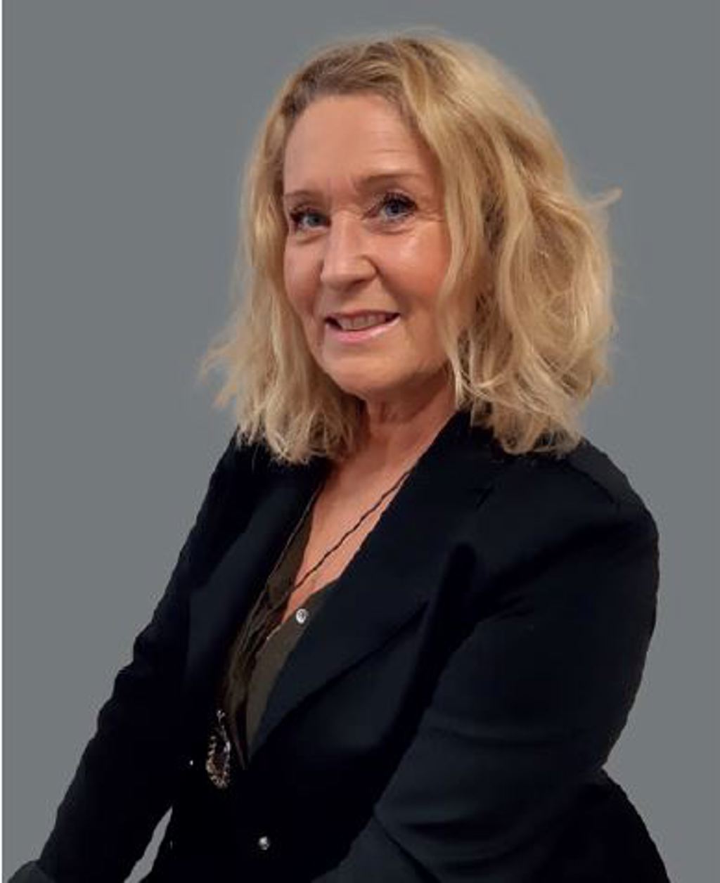 susanne-knop-neu.jpg susanne-knop-neu.jpg
