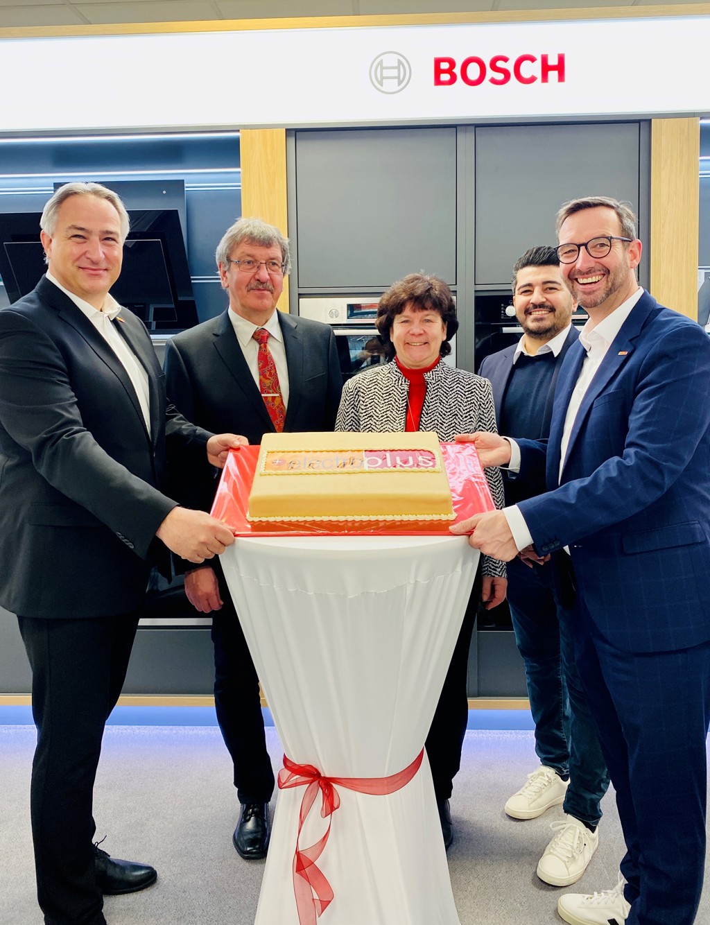 etn-niesky_torte.jpg etn-niesky_torte.jpg