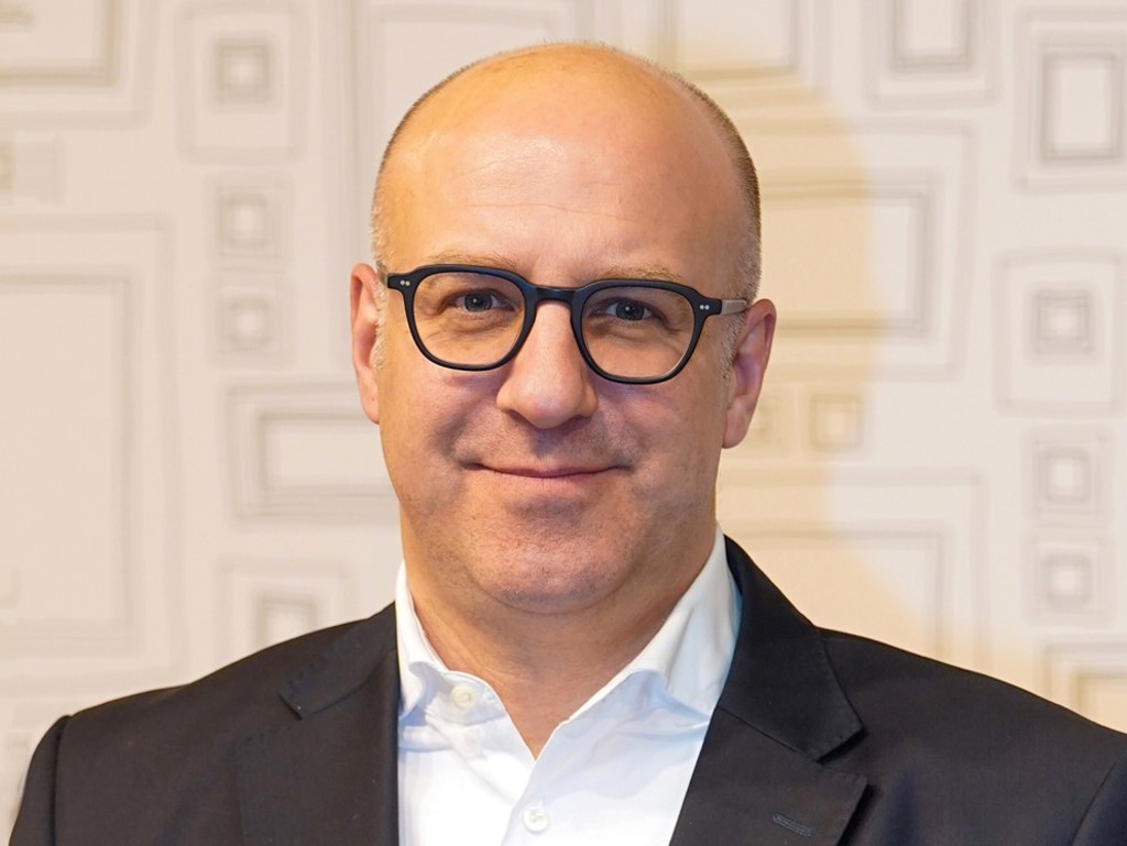 martin_preview.jpg martin_preview.jpg