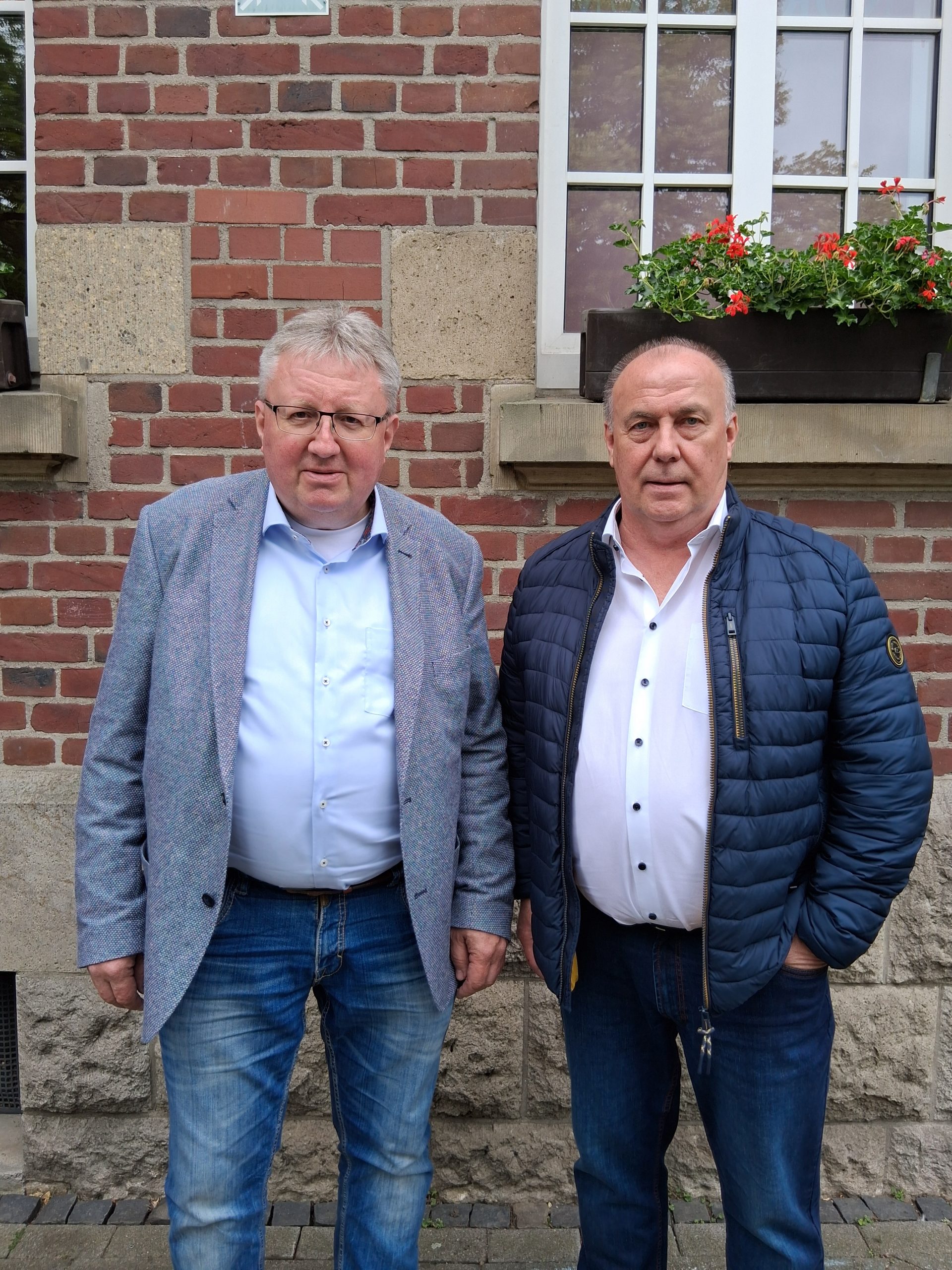Michael Cordes (links im Bild), Geschäftsführer der InterES, und Peter Nowotny (rechts), Vorstand der ART Creativ.