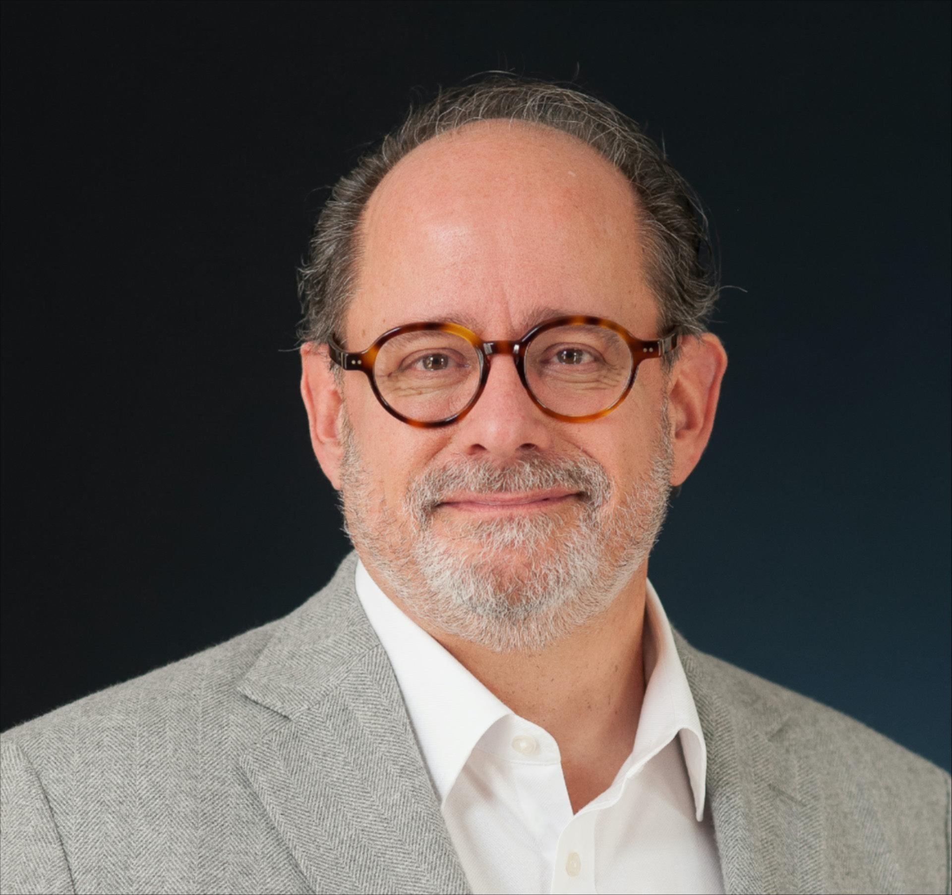 Eus Peters treedt toe tot de internationale jury van de European Retail Award. Die prijs lanceerde EK Retail eind 2024 voor zelfstandige, onafhankelijke retailers in heel Europa. Peters is directeur van de Raad Nederlandse Detailhandel (RND). Tevens is hij bestuurslid van EuroCommerce, de Europese koepelorganisatie voor brancheorganisaties in de retail en groothandel.