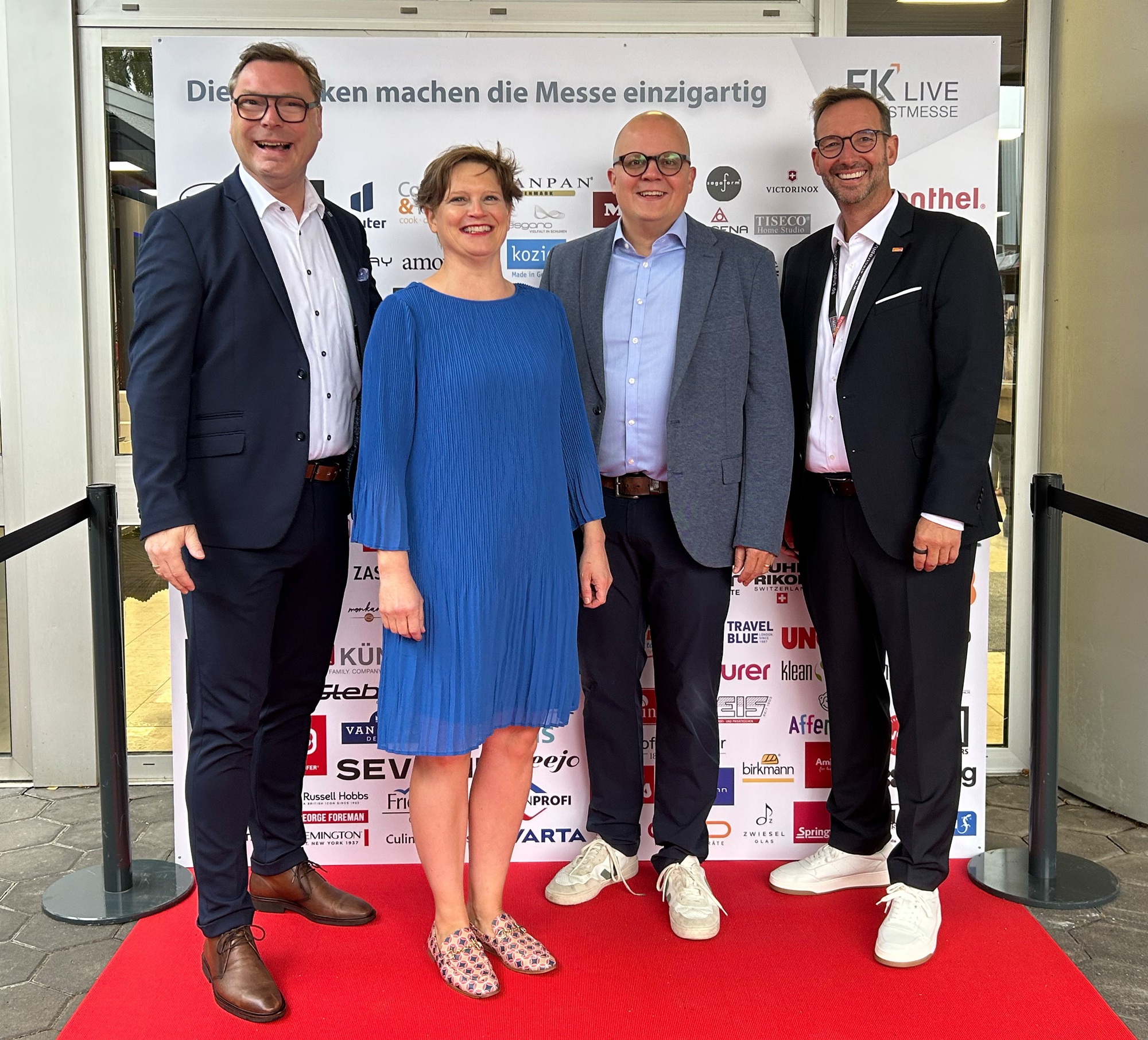 Präsentierten auf der EK LIVE Frühjahrsmesse Trends und Strategien für die Zukunft: (v.l.n.r.) André Babenhauserheide (General Manager EK Home Baby & Toys, EK Retail), Susanne Heiduczek (General Manager EK Home Housewares, EK Retail), Jochen Pohle (Chief Retail Officer, EK Retail) und Martin Wolf (General Manager EK Home Electrical Appliances, EK Retail).