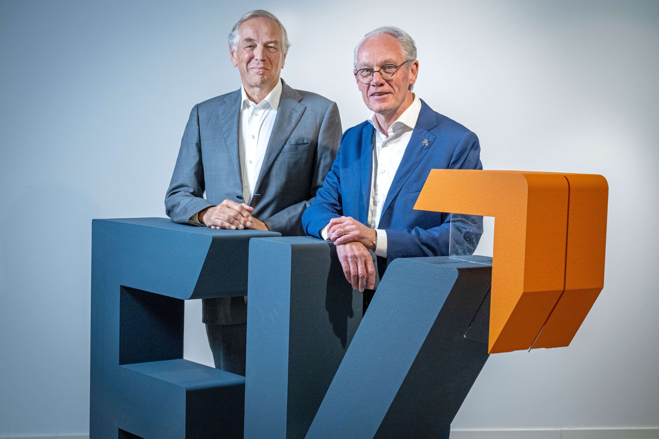 Peter Dirks (links) scheidet satzungsgemäß aus dem Aufsichtsrat der EK Retail  aus. Sein Nachfolger ist Johan Vlassak (rechts).