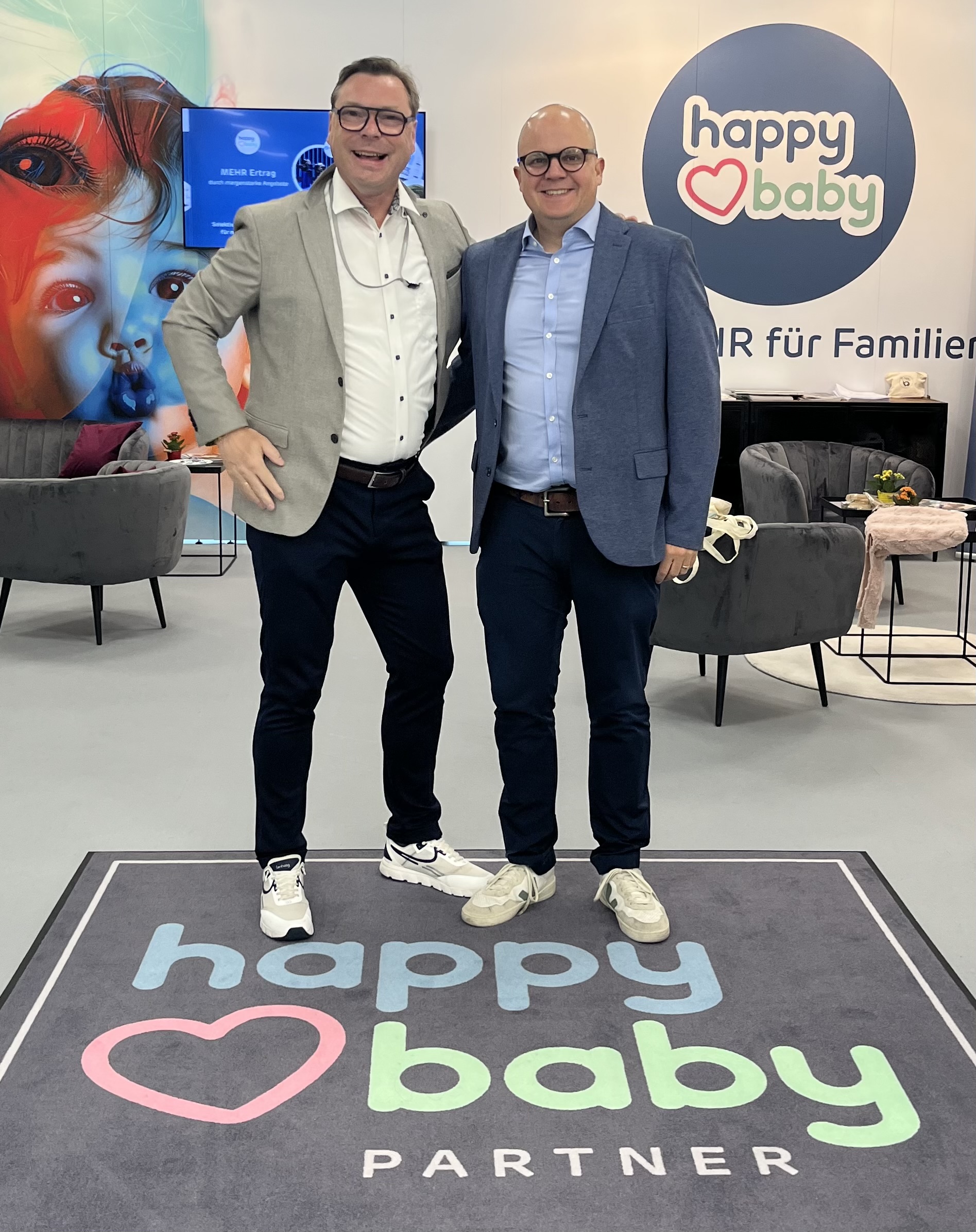 André Babenhauserheide (General Manager EK Home Baby & Toys, EK Retail) und Jochen Pohle (Chief Retail Officer, EK Retail) blicken mit Vorfreude auf die bevorstehende Kind + Jugend in Köln.
